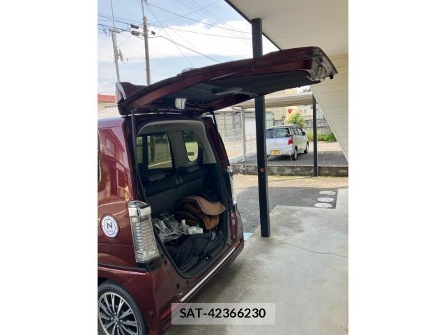 Honda N BOX 2017-04 8037058-16
