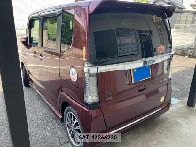 Honda N BOX 2017-04 8037058-3