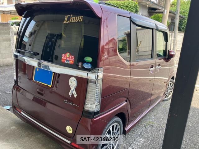 Honda N BOX 2017-04 8037058-4