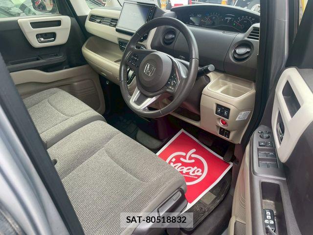 Honda N BOX 2018-12 8037039-4