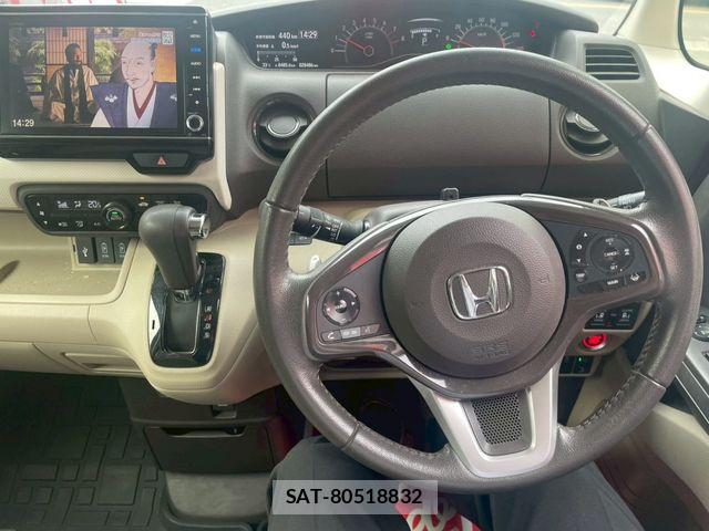 Honda N BOX 2018-12 8037039-6