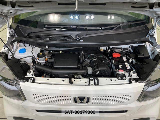 Honda N BOX 2024-12 8037005-17