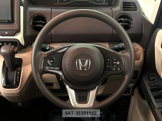 Honda N BOX 2018-04 8037030-10