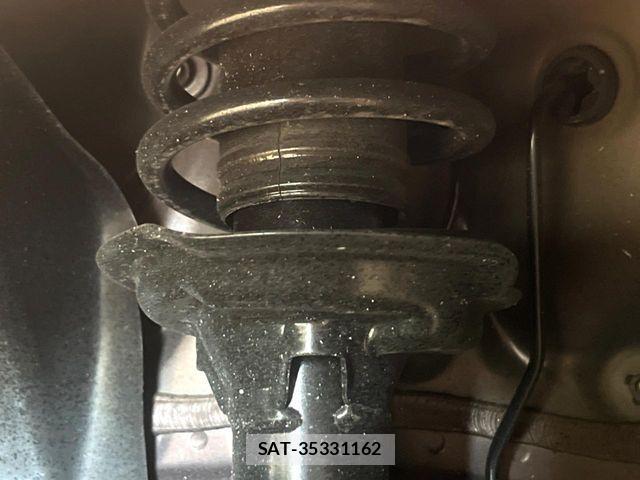 Honda N BOX 2018-04 8037030-19
