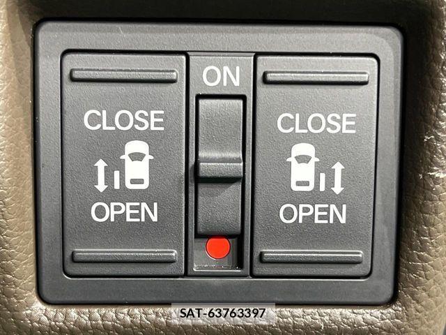 Honda N BOX 2023-09 8036992-4