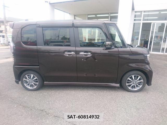 Honda N BOX 2021-03 8037026-9