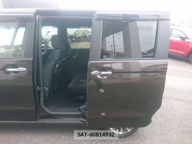 Honda N BOX 2021-03 8037026-16