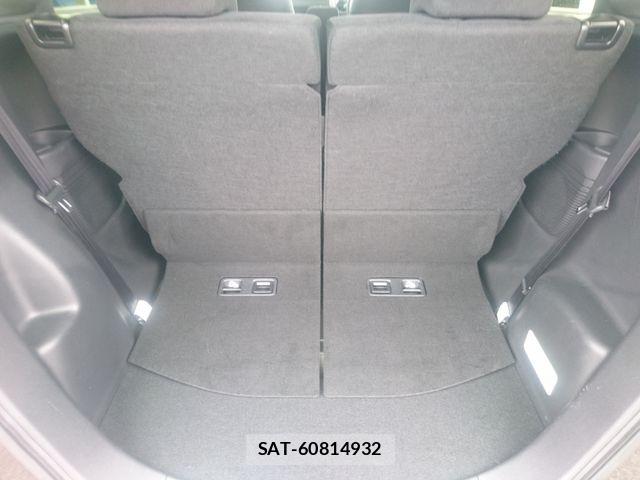 Honda N BOX 2021-03 8037026-17