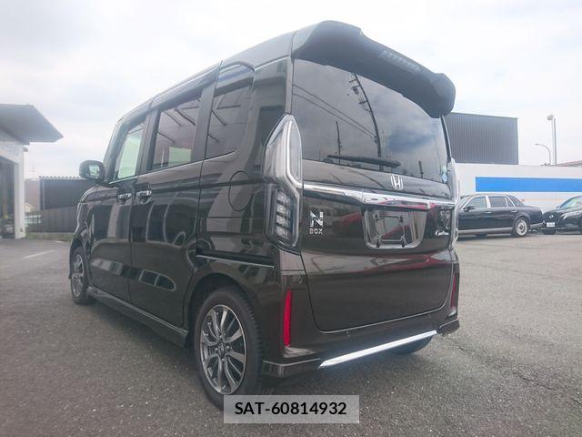 Honda N BOX 2021-03 8037026-2