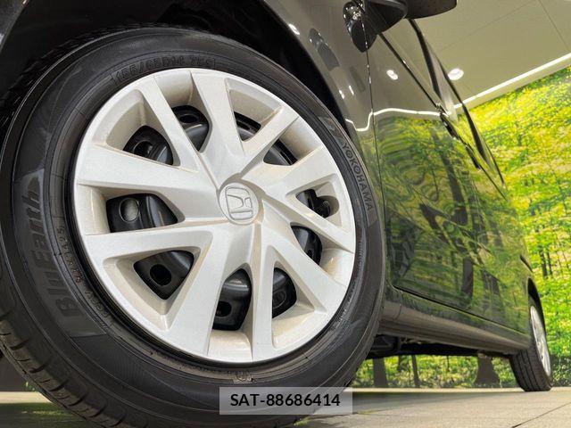 Honda N BOX 2025-10 8037000-11