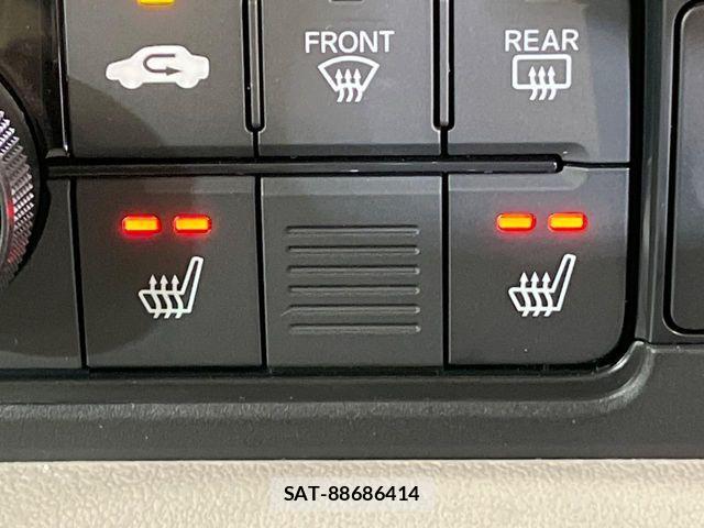 Honda N BOX 2025-10 8037000-6