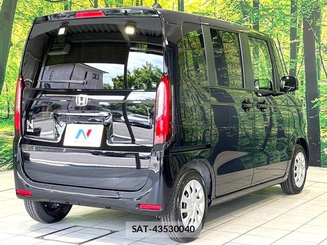 Honda N BOX 2025-11 8074787-16