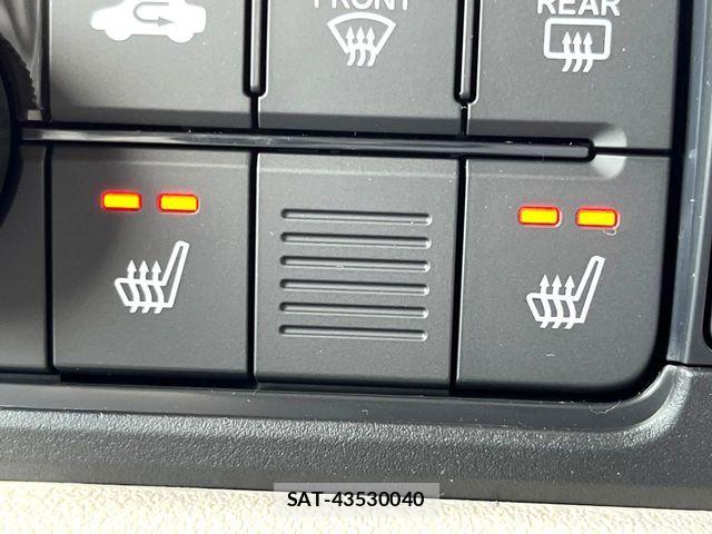 Honda N BOX 2025-11 8074787-4