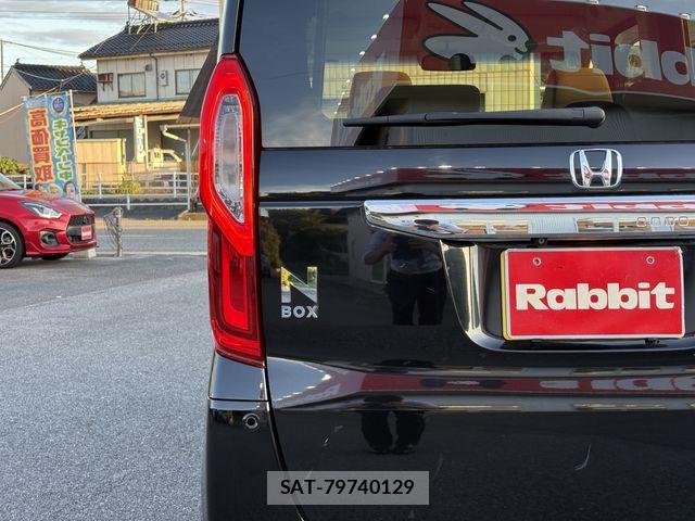 Honda N BOX 2017-11 8074820-11