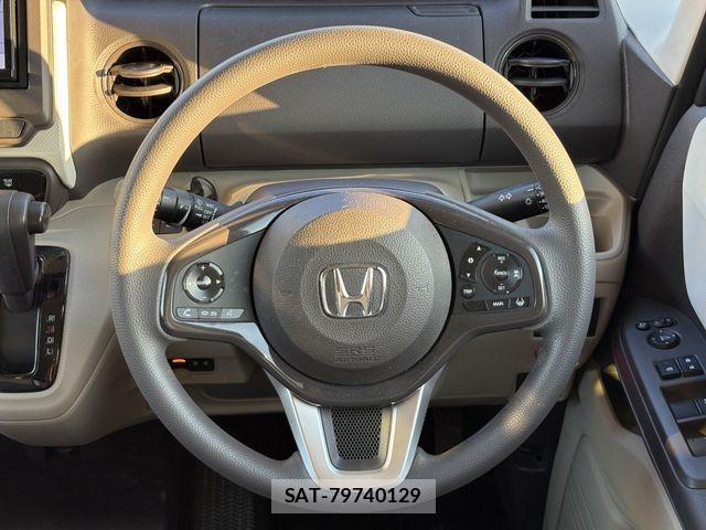 Honda N BOX 2017-11 8074820-21