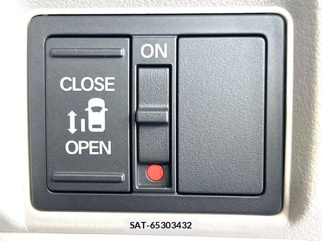Honda N BOX 2026-06 8074774-3