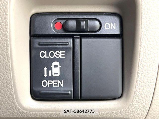 Honda N BOX 2014-04 8074826-3