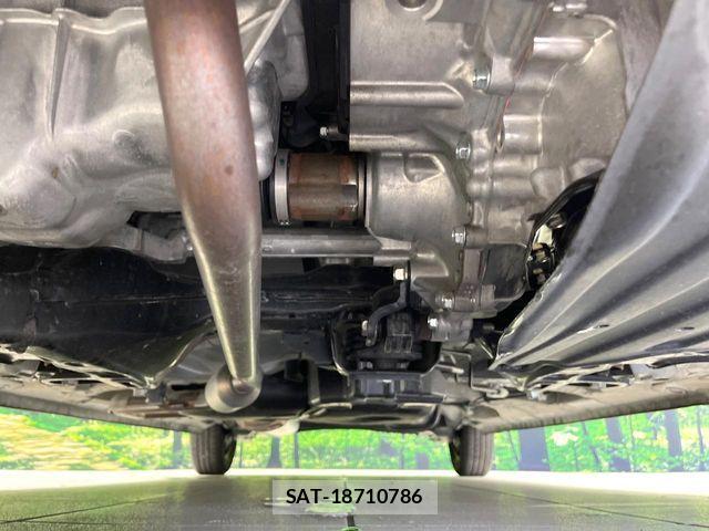Honda N BOX 2024-12 8074764-18