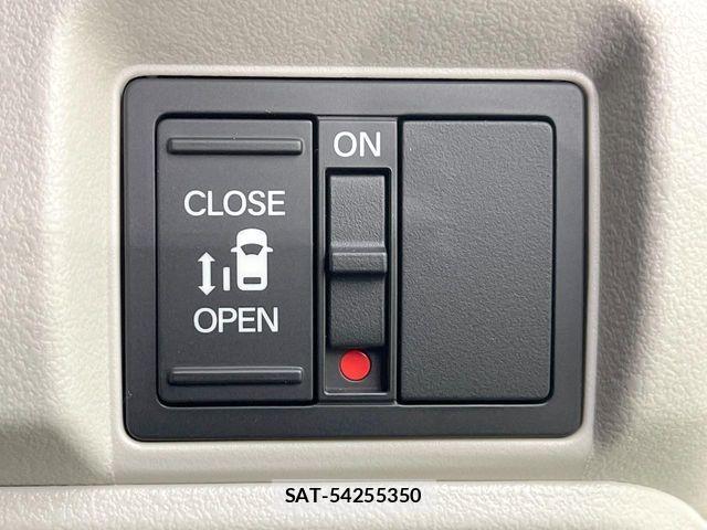 Honda N BOX 2026-06 8074762-6