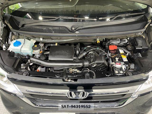Honda N BOX 2023-12 8074795-17