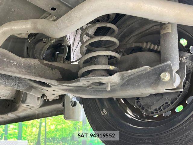 Honda N BOX 2023-12 8074795-19