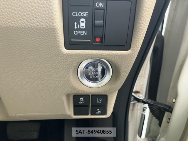 Honda N BOX 2019-10 8074813-17