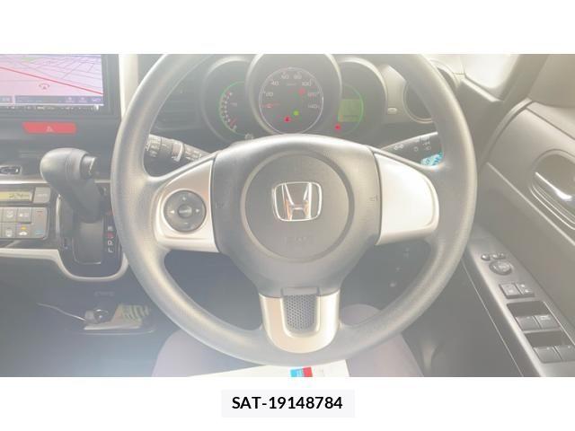 Honda N BOX 2015-07 8074827-13