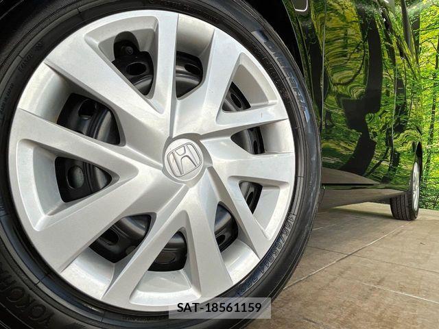 Honda N BOX 2025-03 8074767-12