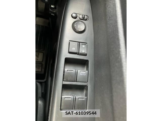 Honda N BOX 2016-05 8074839-12