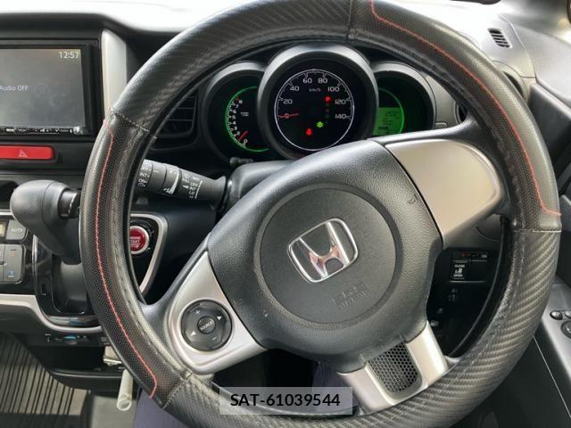 Honda N BOX 2016-05 8074839-14