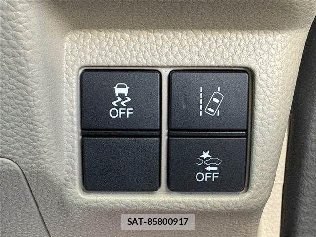 Honda N BOX 2018-01 8074814-26