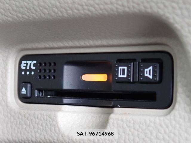 Honda N BOX 2019-03 8074809-9