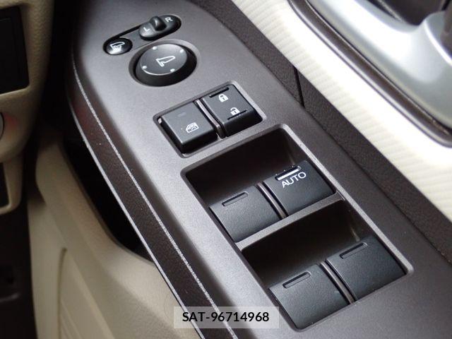 Honda N BOX 2019-03 8074809-13