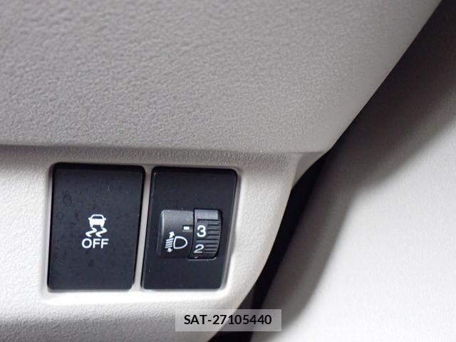 Honda N BOX 2024-03 8074761-19
