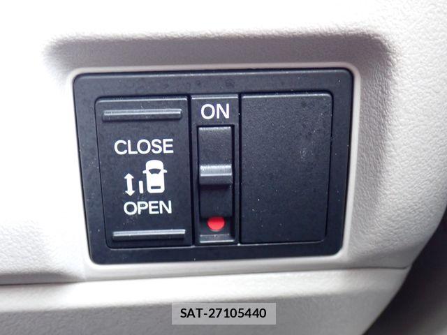 Honda N BOX 2024-03 8074761-20