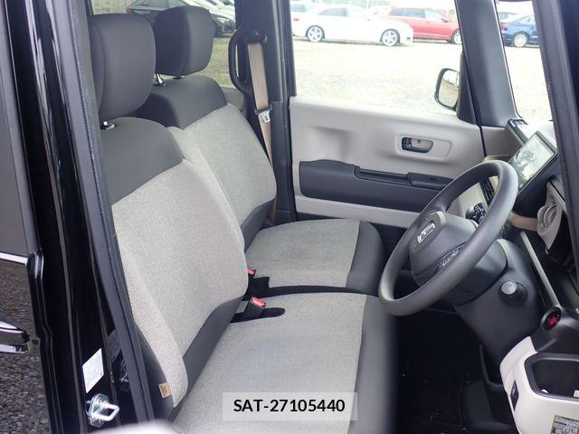 Honda N BOX 2024-03 8074761-21