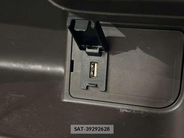 Honda N BOX 2021-06 8074815-25