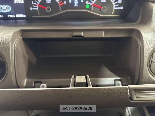 Honda N BOX 2021-06 8074815-26