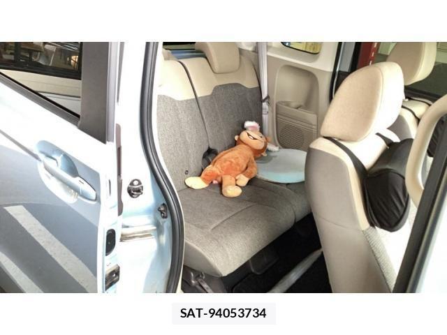 Honda N BOX 2018-04 8074836-17
