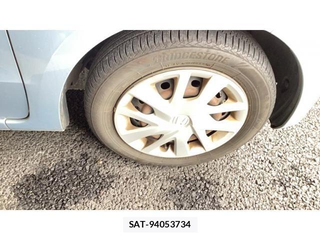 Honda N BOX 2018-04 8074836-5