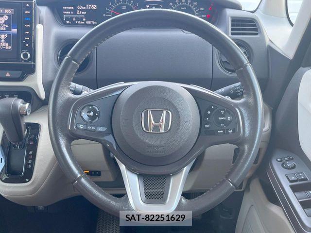 Honda N BOX 2018-09 8074808-11