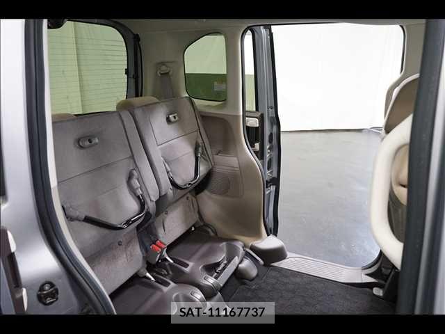 Honda N BOX 2019-10 8074805-7