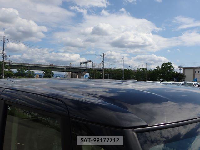 Honda N BOX 2022-11 8074760-9
