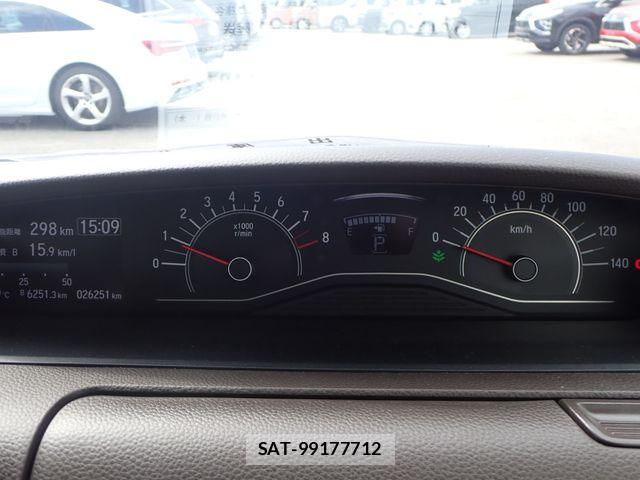 Honda N BOX 2022-11 8074760-13