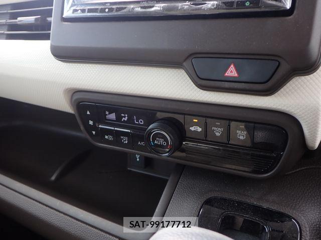 Honda N BOX 2022-11 8074760-16