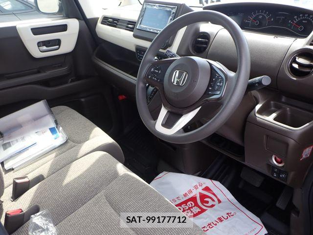 Honda N BOX 2022-11 8074760-1