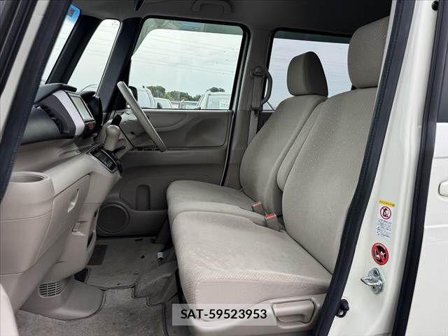 Honda N BOX 2014-06 8074829-16