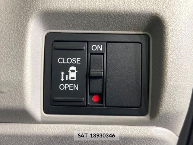 Honda N BOX 2024-11 8074791-5