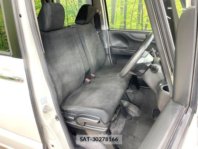 Honda N BOX 2016-02 8074831-7