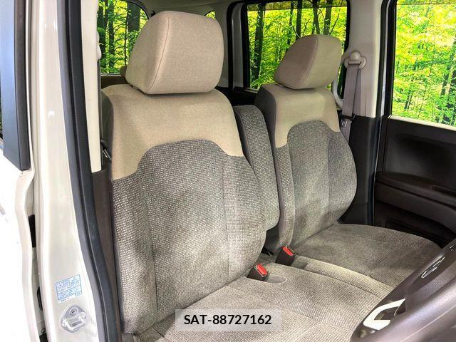 Honda N BOX 2023-06 8074790-7